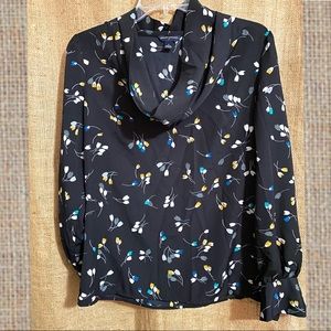 Banana 🍌 Republic cowl neck, tulip 🌷 print on black, long sleeve blouse.